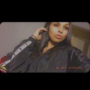 Meet your Posher, Silvia